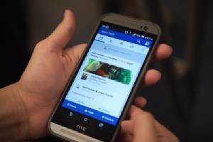 French man jailed for phoning and texting his ex 21,807 times