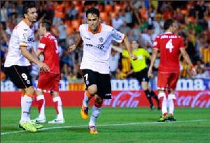 "ค้างคาว" เก็บชัย 2 เกมรวด อัดนกแก้ว 3-1