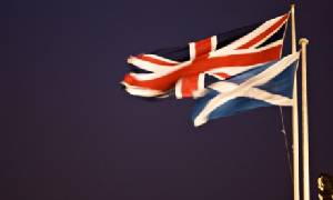 ชักเสียว! โพลใหม่พบฝ่ายหนุนสกอตแลนด์แยกตัวจาก UK กำลังจี้ติด