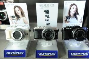 กล้อง Mirrorless ใหม่ “Olympus PEN Lite E-PL7” เอาใจคนชื่นชอบการถ่ายภาพ “เซลฟี่”