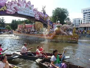 สืบสานประเพณีท้องถิ่น “ประเพณีรับบัว” หนึ่งเดียวในสมุทรปราการ