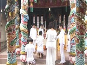 เทศกาลกินเจเมืองตรังยังคึกคัก แม้เกษตรกรเจอปัญหายางราคาตก