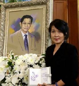 "จิระนันท์ พิตรปรีชา" อ่านบทกวีอำลา อ.ประหยัด คนฟังน้ำตาซึม