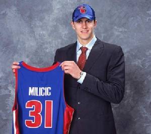 เซ็นเตอร์เซิร์บปิดฉาก NBA ผันตัวลุยคิกบ็อกซิง