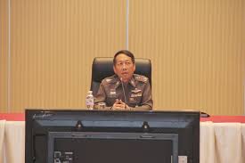 “จรัมพร” เชื่อหมอจุฬาฯ ตกตึกตายปี 53 มีปริศนา