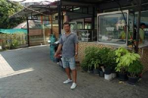 ตีนผีย่องเบาลักรถกระบะพี่ชายโก๊ะตี๋คาร้านข้าวมันไก่
