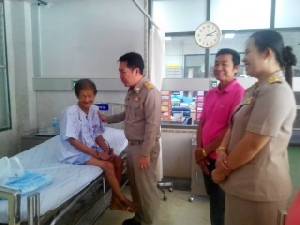 วอนช่วยพ่อเฒ่าพลัดถิ่นอยู่สระแก้วไร้คนเหลียวแล