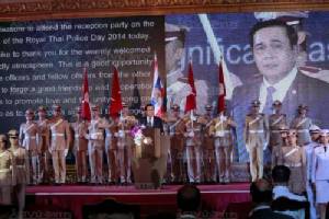 “ประยุทธ์” ย้ำ ตร.ต้องเป็นที่พึ่ง ปชช.หมดเวลาเสียเลือดกับสิ่งไร้ประโยชน์