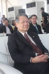 “จักรมณฑ์” ส่งสัญญาณลอยตัวน้ำตาลปลายปี 58