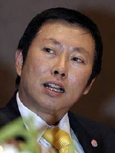 คนระยอง จี้ “บวรศักดิ์” ลาออกประธาน บ.ผลิตถ่านโค้ก ชี้ขัดจริยธรรม