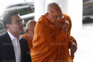 ศาลยกฟ้อง “พระสุเทพ” ฟ้อง “ธาริต” ชี้ไม่ได้กลั่นแกล้งม็อบ กปปส.