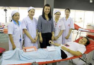 บริจาคโลหิตถวายพ่อของแผ่นดินที่เดอะไนน์ พระราม 9