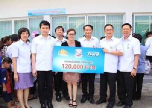 ออรัล บี และมูลนิธิพีแอนด์จีฯ มอบโมเดลฟัน งาน “คนไทยฟันดี สดุดีสมเด็จย่า”