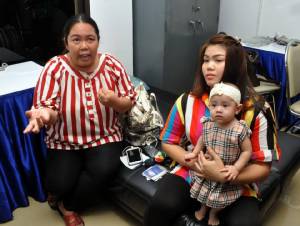 เจ้าของเฟซ “เตย ตอง ตังค์” ปัดลวงแม่อุ้มลูกถ่ายโปรไฟล์