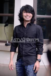 เปิดใจ “เสก” ซาตานในคราบนักบุญ เตรียมตั้งมูลนิธิ-ขายเบียร์หักเปอร์เซ็นต์ทำบุญ