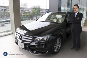 สตาร์แฟลกนำรถเบนซ์ผู้บริหารป้ายแดงไมล์น้อยเทโปรโมชั่นส่งท้ายปี