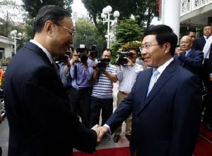 จนท.ระดับสูงจีนเยือนฮานอยกระชับสัมพันธ์ เห็นพ้องแก้พิพาททางทะเลอย่างยั่งยืน