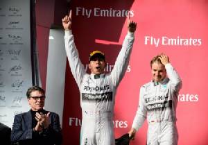 "ลูอิส" มั่นเช็คบิลแชมป์โลก F1 ที่บราซิล