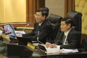 ปธ.สนช.กังวลพวกต้านมติรับเรื่องถอดไม่ถอด “สมศักดิ์-นิคม” ย้ำทำตาม กม.