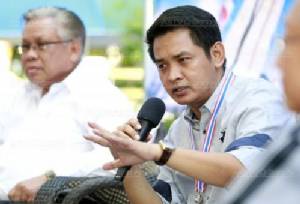 “ยะใส” เตือน สปช.จ้อระวัง ยัน สปท.จับตาอยู่ แย้มเริ่มสัมนาปฏิรูปตำรวจประเด็นแรก