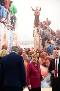 เยอรมนีฉลองครบรอบ 25 ปี การล่มสลายของกำแพงเบอร์ลิน
