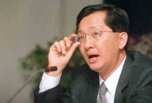 “ธีระชัย” โชว์เอกสารซัด ปตท.แหกตาศาล จงใจปิดบังข้อมูล สตง.แย้งคืนท่อก๊าซไม่ครบ