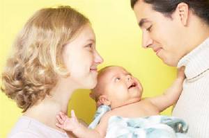 เมื่อความรักของพ่อแม่กลายเป็นพิษ / ดร.แพง ชินพงศ์