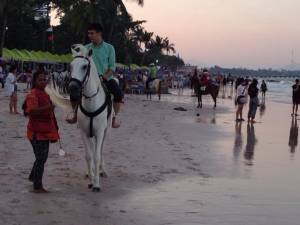 หาดหัวหิน ถึงเวลาต้องจริงจังกับ “การจัดการขี้”!!?