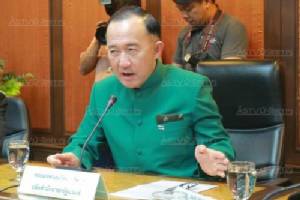 “ปนัดดา” มอบเงินกองทุนช่วยเหลือผู้ประสบภัยให้ญาติเหยื่อคอนโดฯ ยูเพลส