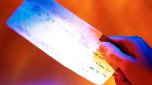 ตร.ยุโรปรวบข้ามโลกนับร้อย ภัยใหม่ขโมยบัตรเครดิตซื้อตั๋วเครื่องบิน