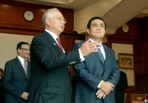 ไทย-มาเลย์ เห็นควรฟื้นโต๊ะเจรจาโจรใต้ เผย “บิ๊กตู่” ยอมลดกำลังทหารแลกหยุดโจมตี