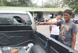 ตร.ออกหมายจับแก๊งร่มไทรยิงป่อเต็กตึ๊งดับ ยิงถล่มบ้านหัวหน้าชุดกลางดึก