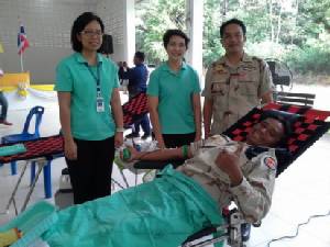 อุบลฯ บริจาคเลือดให้โรงพยาบาลรักษาคนป่วยถวายเป็นพระราชกุศล “ในหลวง”