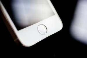 เปิดแล้ว “IBM MobileFirst” แอปฯ แรกของพันธมิตร “แอปเปิล-IBM”