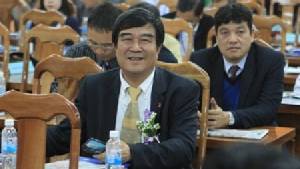 “เหงียน” ตั้งทีมสอบแข้งส่อล้มบอลนัดพ่าย “เสือเหลือง”