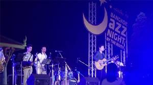 (ชมคลิป) เสียงนี้น่าจิกหมอน "ก้อง สหรัถ" คลอเพลง "เพราะอะไร"