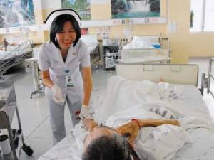 สถาบันบำราศฯ ยุบวอร์ด “ผู้ป่วยเอดส์” รักษารวมคนปกติ ลดตีตรา