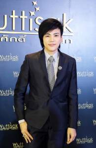 “วุฒิศักดิ์” จัดแคมเปญซีอาร์เอ็มส่งท้ายปี 57