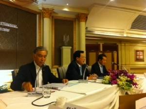 กกร.ถก 6 ม.ค.ประเมิน ศก.ปี 58 โต 3.5-4% แนะรัฐเร่งแก้สินค้าเกษตร