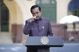 “ประยุทธ์” ลั่นพยายามดันราคายางให้ถึงโลละ 65 - ครม.ดันสร้างลาน-ลู่กีฬา