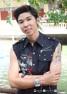 "กัญจน์" ยินดี "พ่อหลอง" แยกสร้างครอบครัวใหม่ ไร้กังวลเผชิญหน้าแม่เลี้ยง