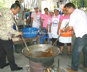 ชาวรัษฎาร่วมอนุรักษ์ยาหนมของดีภาคใต้
