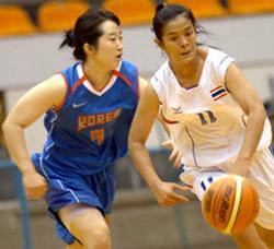 ยัดห่วงสาว ดึงโค้ชสหรัฐฯ ป้องแชมป์ซีเกมส์
