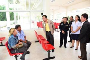 “อาคม” เร่งพัฒนาถนนเชื่อมสนามบิน-ท่าเรือ บูมท่องเที่ยวทะเลอันดามันและอ่าวไทย