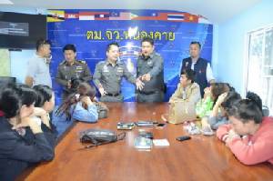 ตม.หนองคายรวบ 9 เวียดนามอยู่ในไทยเกินกำหนด ลอบออกนอกประเทศ