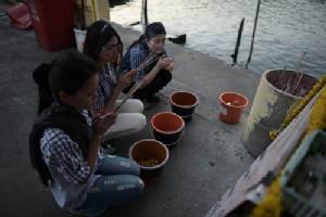 Thailand: Land of smiles, land of ghosts