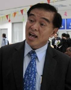 ตั้งทีม “สธ.-สปสช.” แก้ปัญหาโยนภาระขึ้นทะเบียนบัตรทอง