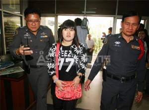 ตร.เร่งสอบคดีแจ้งจับพ่อแม่ "ท่านผู้หญิงศรีรัศมิ์"