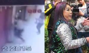 [คลิป] เห็นจะๆ ชายปริศนาบุกเดี่ยวตบหน้า "ลีน่า จัง" ขณะเปิดประตูบ้าน