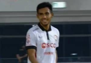 "มุ้ย" ไม่คม! "กิเลน" บุกเฉือนสวาดแคท 1-0